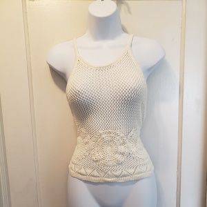 La hearts boho crochet top size L